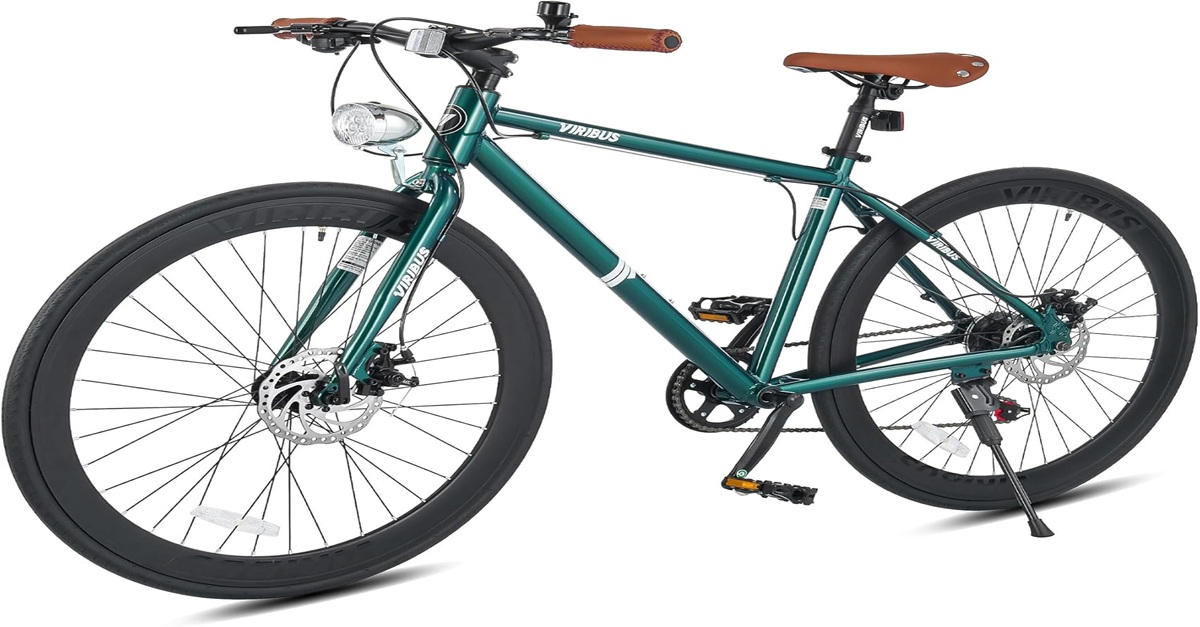 28 inch hybrid road bike with lightweight aluminum frame and 7-speed Shimano gear